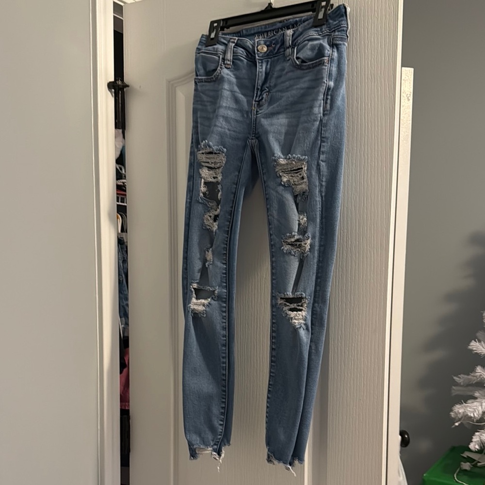American Eagle ripped skinny jeans